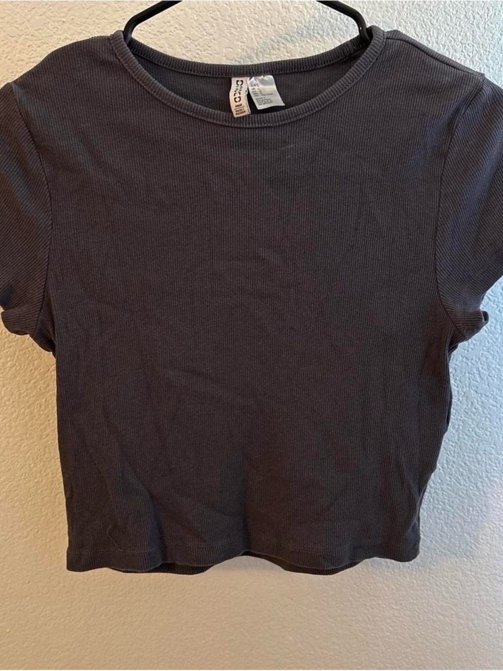 Cropped tee shirt